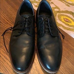 Black Oxford with brown leather soul